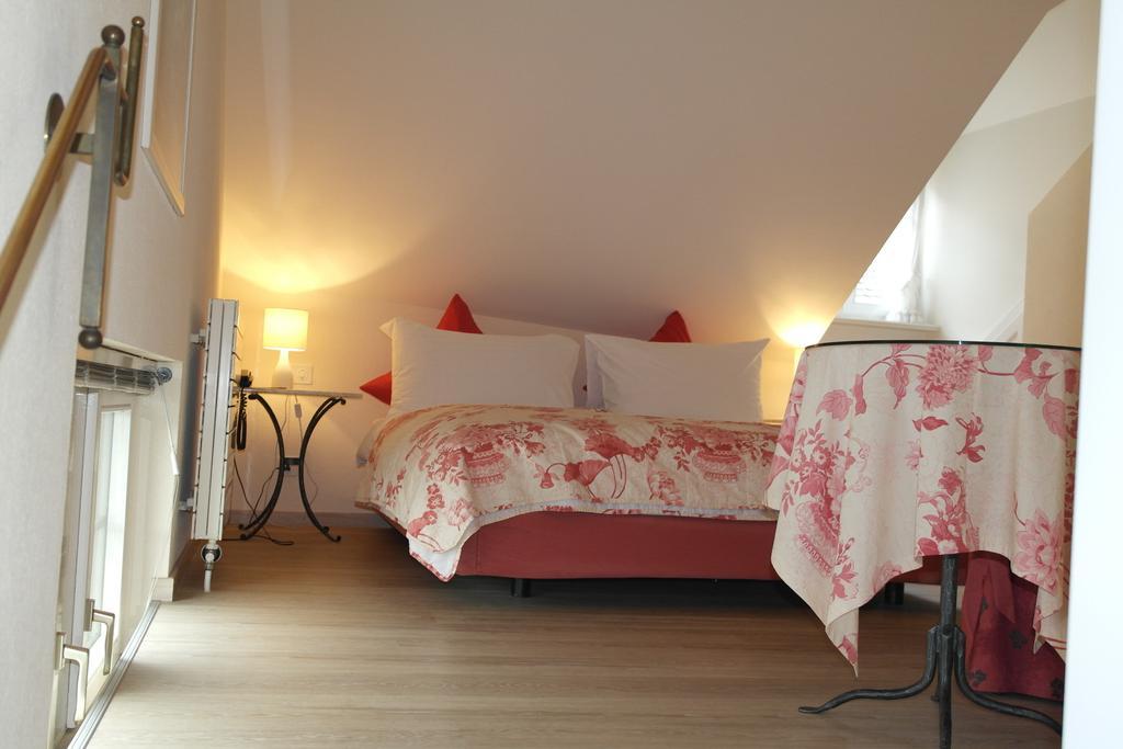 Hotel Hirschen Rapperswil-Jona Habitación foto